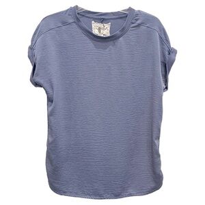 Cupio Size Medium Blue-Gray Short Roll Sleeves Shirttail Hem